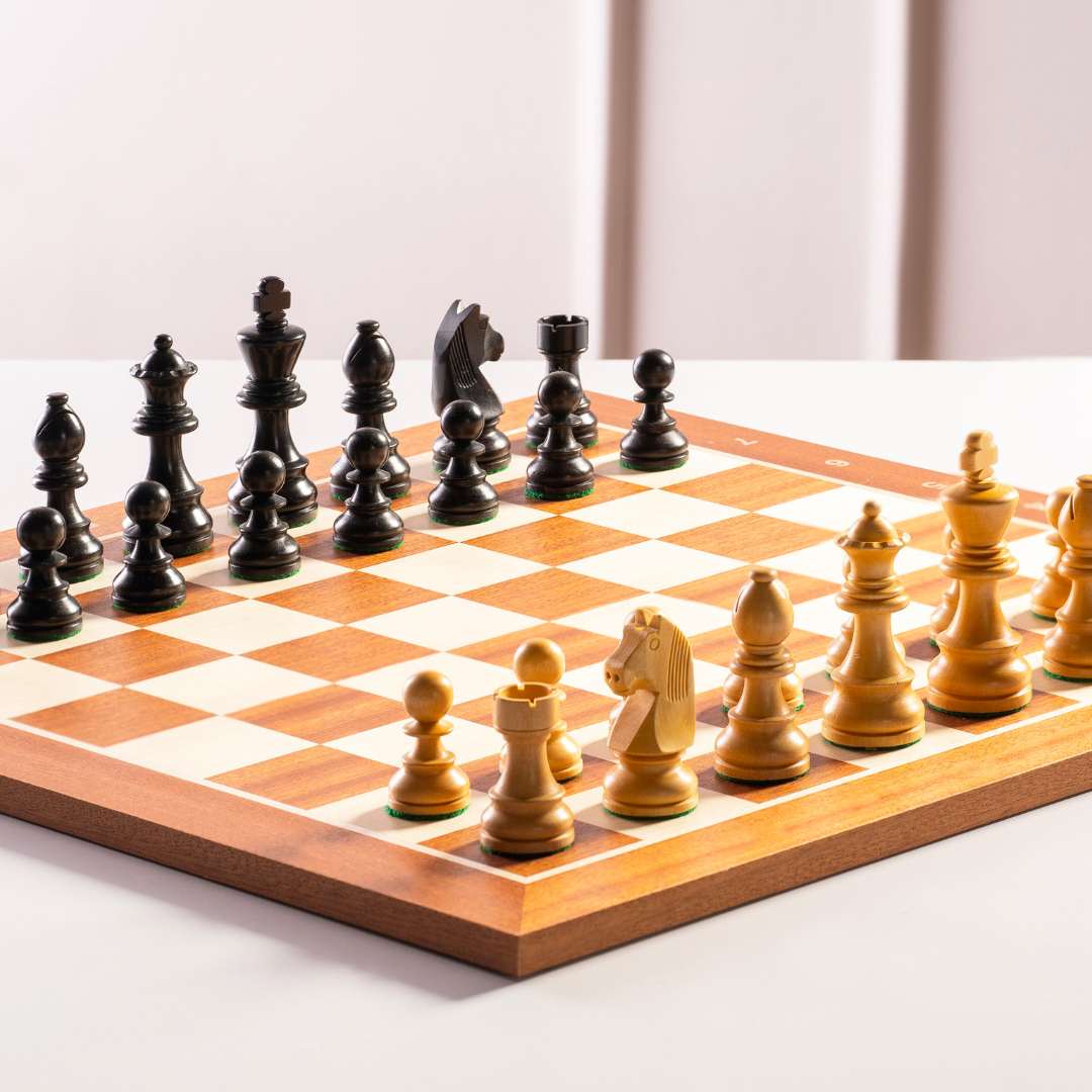 Echiquier de Tournoi en Bois massif - Acajou - Taille 6 - 54x54cm