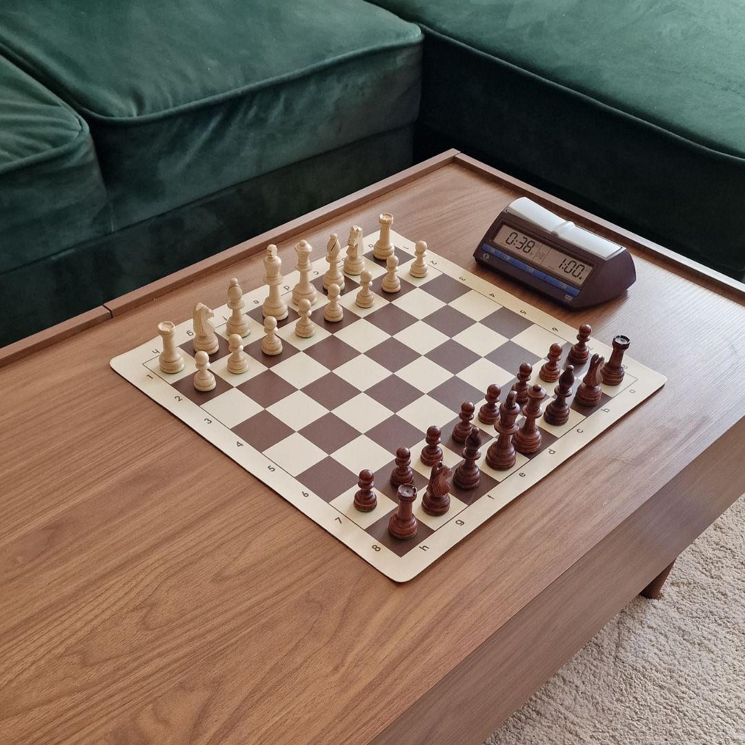 Ensemble Nomade - Echiquier Vinyle & Pièces Staunton Classic