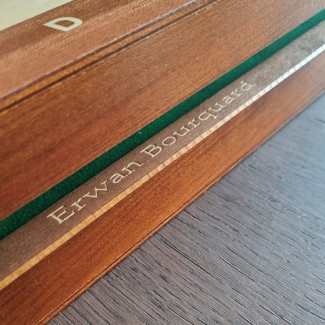 Coffret Echecs en Bois - Jeu d'échecs Personnalisé - Gravure Laser intérieure