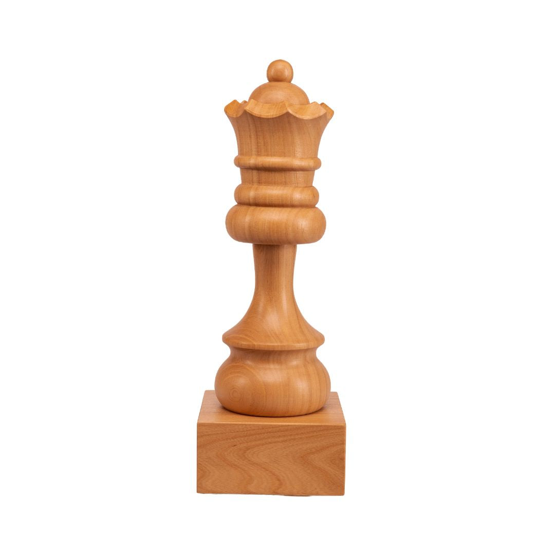 Dame Géante en Bois - Trophée d'Échecs